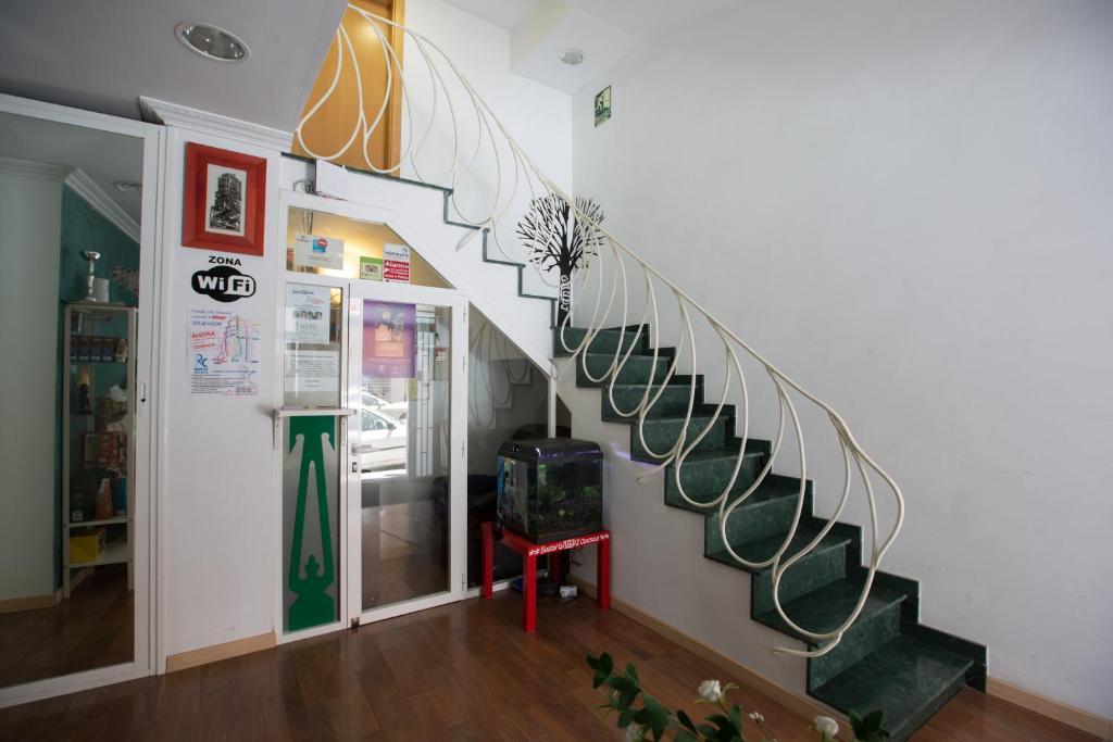 Hostal Gaudi Cuenca 쿠엥카 외부 사진