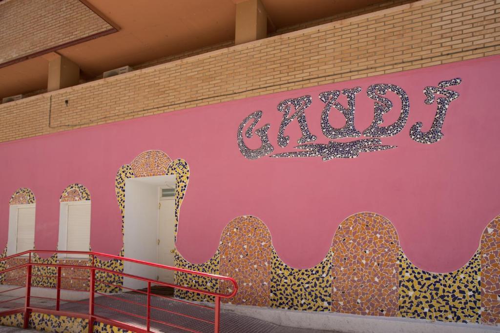 Hostal Gaudi Cuenca 쿠엥카 외부 사진